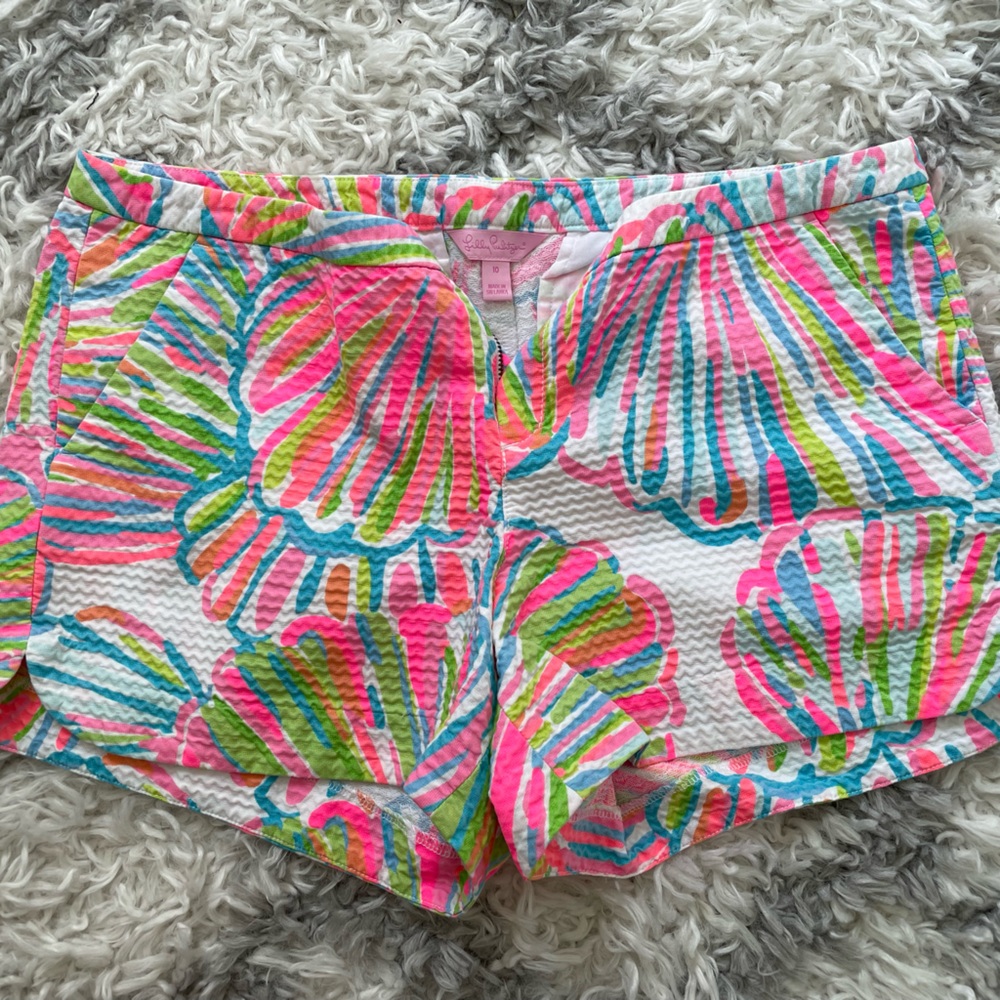 Size 10 Lily Pulitzer shorts
